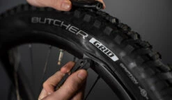 KNOG Multitool Fang 9 KNOG Multitool Fang -Vélo Accessoires Boutique Knog Fang Multitool 12124KN 4