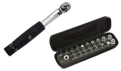 Clé Dynamométrique Comp 1/4" 2-24 Nm + Jeu D'embouts